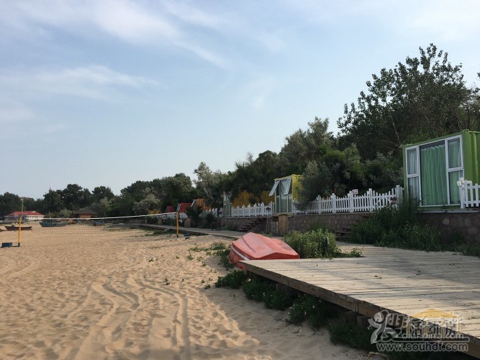 遠看集裝箱酒店
